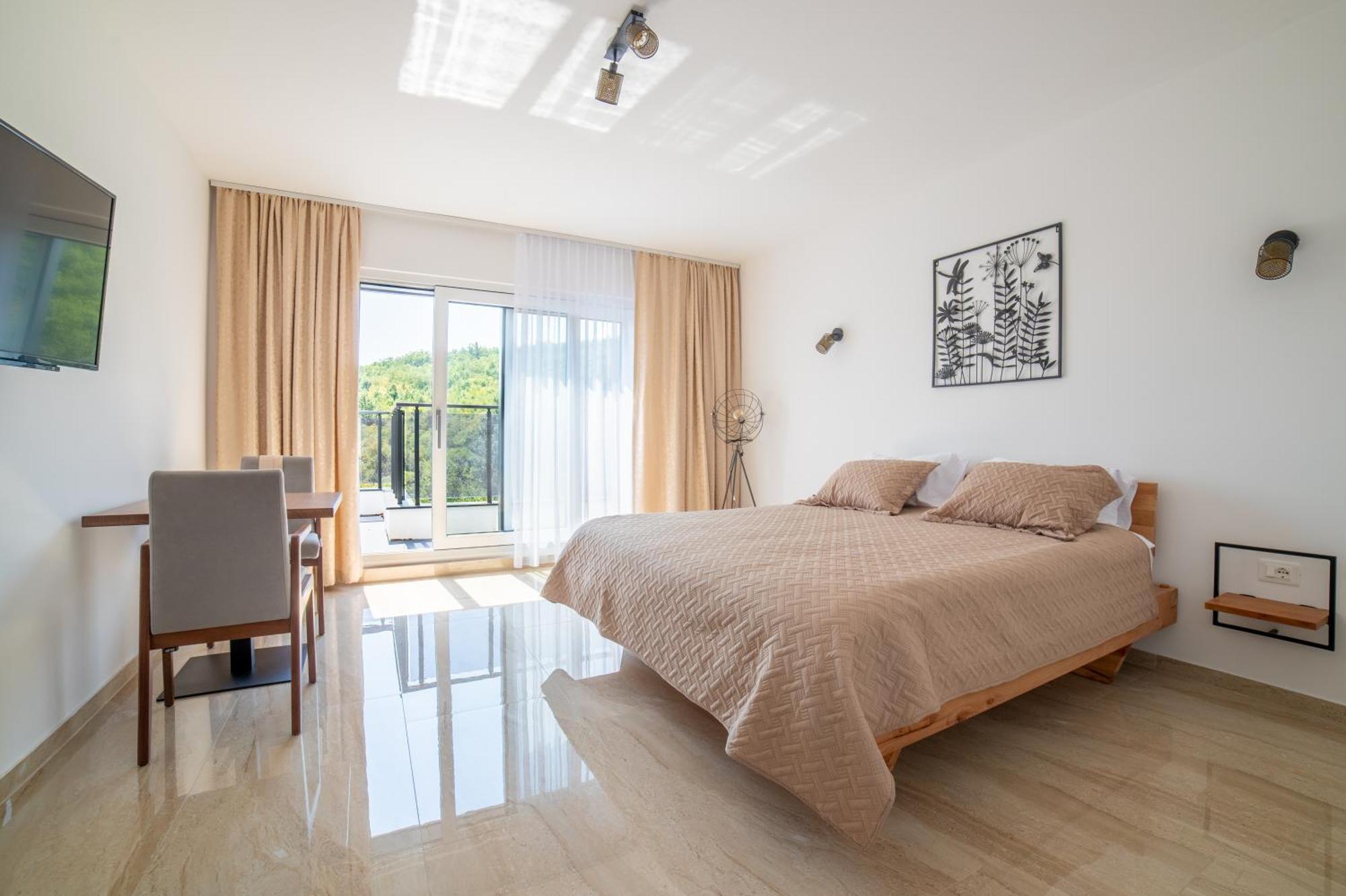 White House Radac Peja Bed & Breakfast Exterior photo